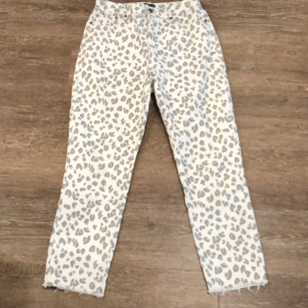 A&F Mom Jean